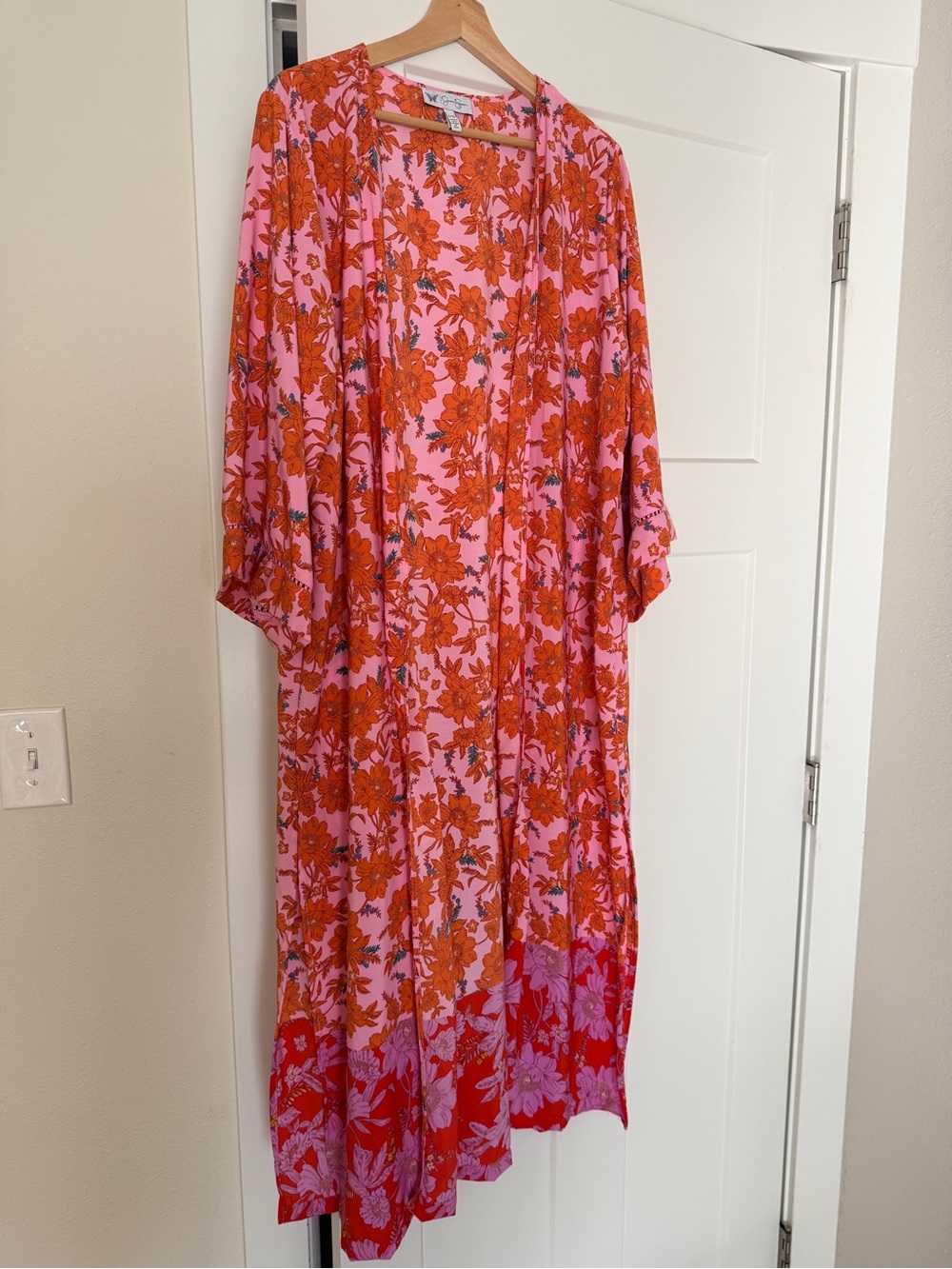 Jessica Simpson Pink and Orange Floral Kimono